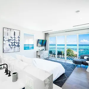 Aparthotel Black Urchin Boutique, Bodden Town